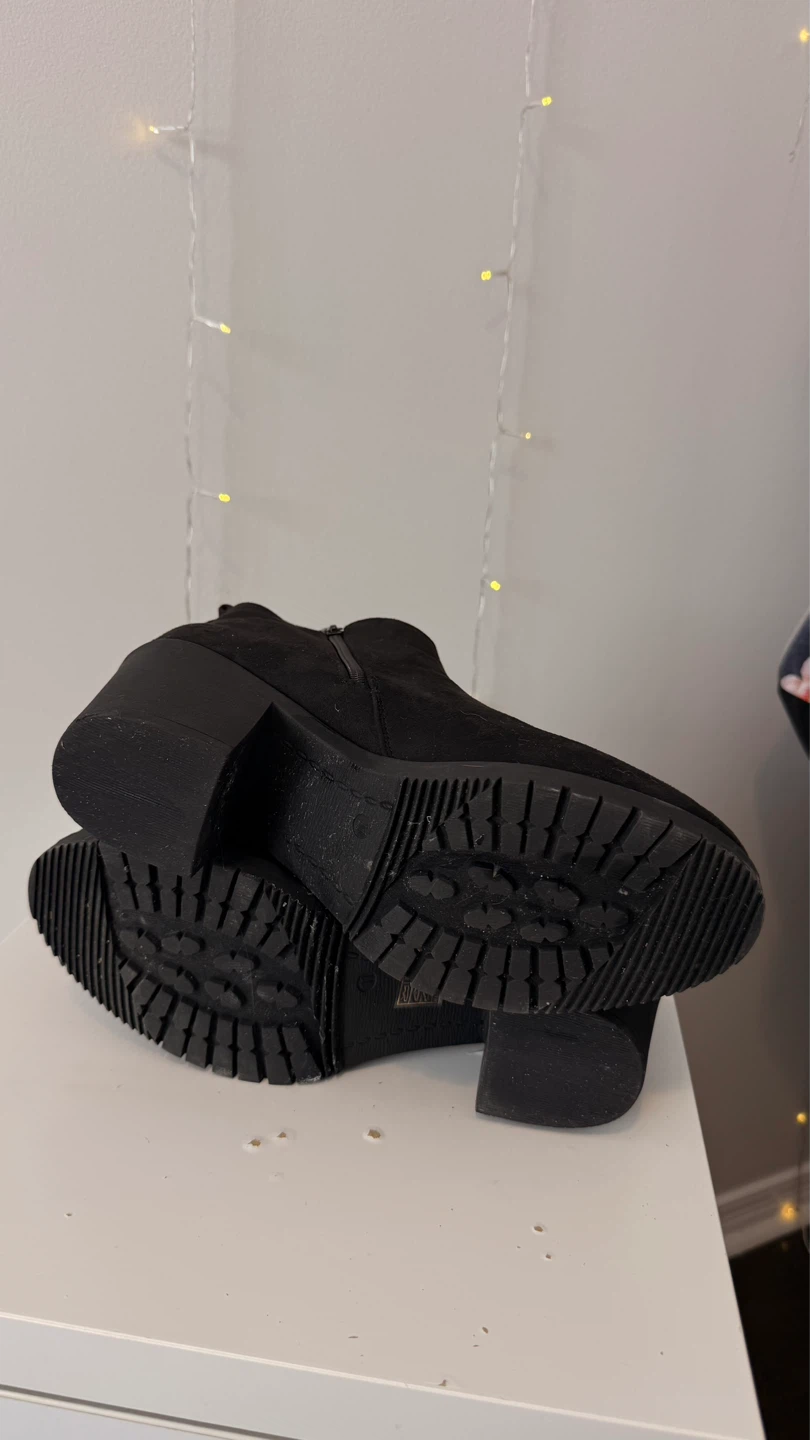 Dream Pairs Black Chunky Heel Ankle Boots Size 11 - photo 4