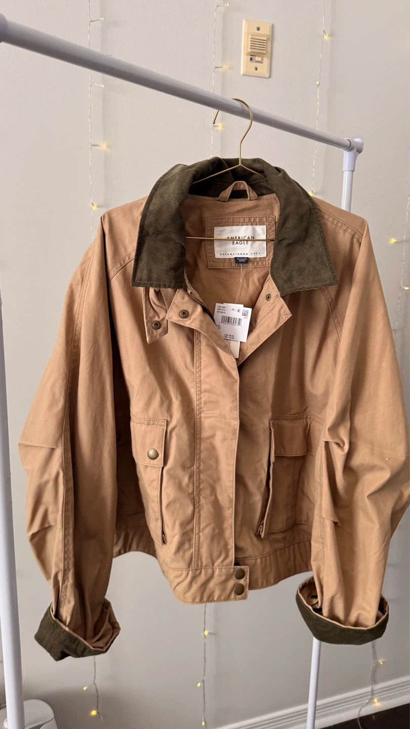 American Eagle Cropped Utility Barn Corduroy Jacket |  XL | NWT - photo 3