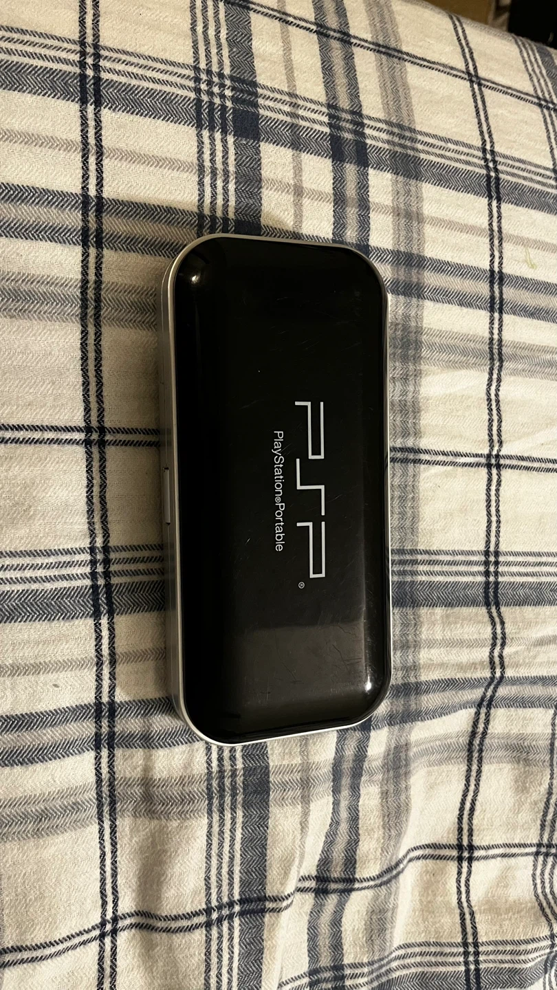 PSP 3001 - Mint condition - Pearl White - photo 5
