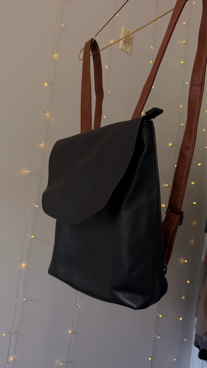Roots Black Leather Backpack Brown Straps | Excellent Condition