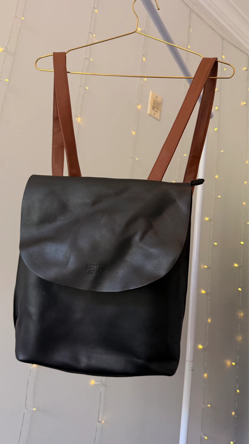 Roots Black Leather Backpack Brown Straps | Excellent Condition - photo 4
