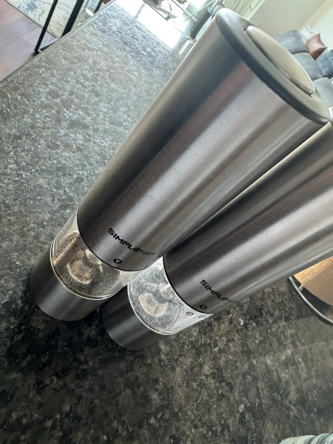 SIMPLETaste Electric Salt and Pepper Grinders Set - photo 2