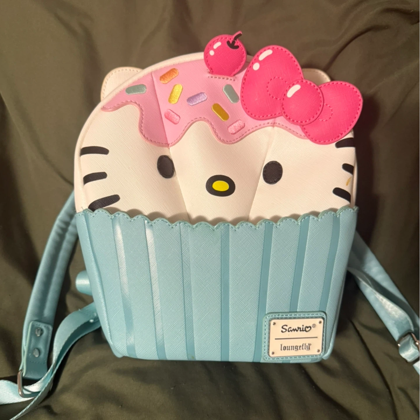 Loungefly x Sanrio Hello Kitty Cupcake Mini Backpack