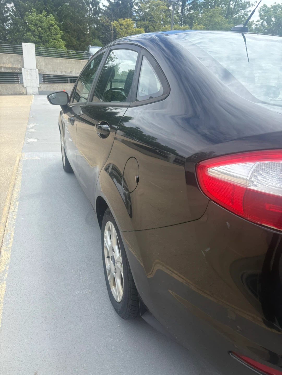 2015 Ford Fiesta . - photo 3