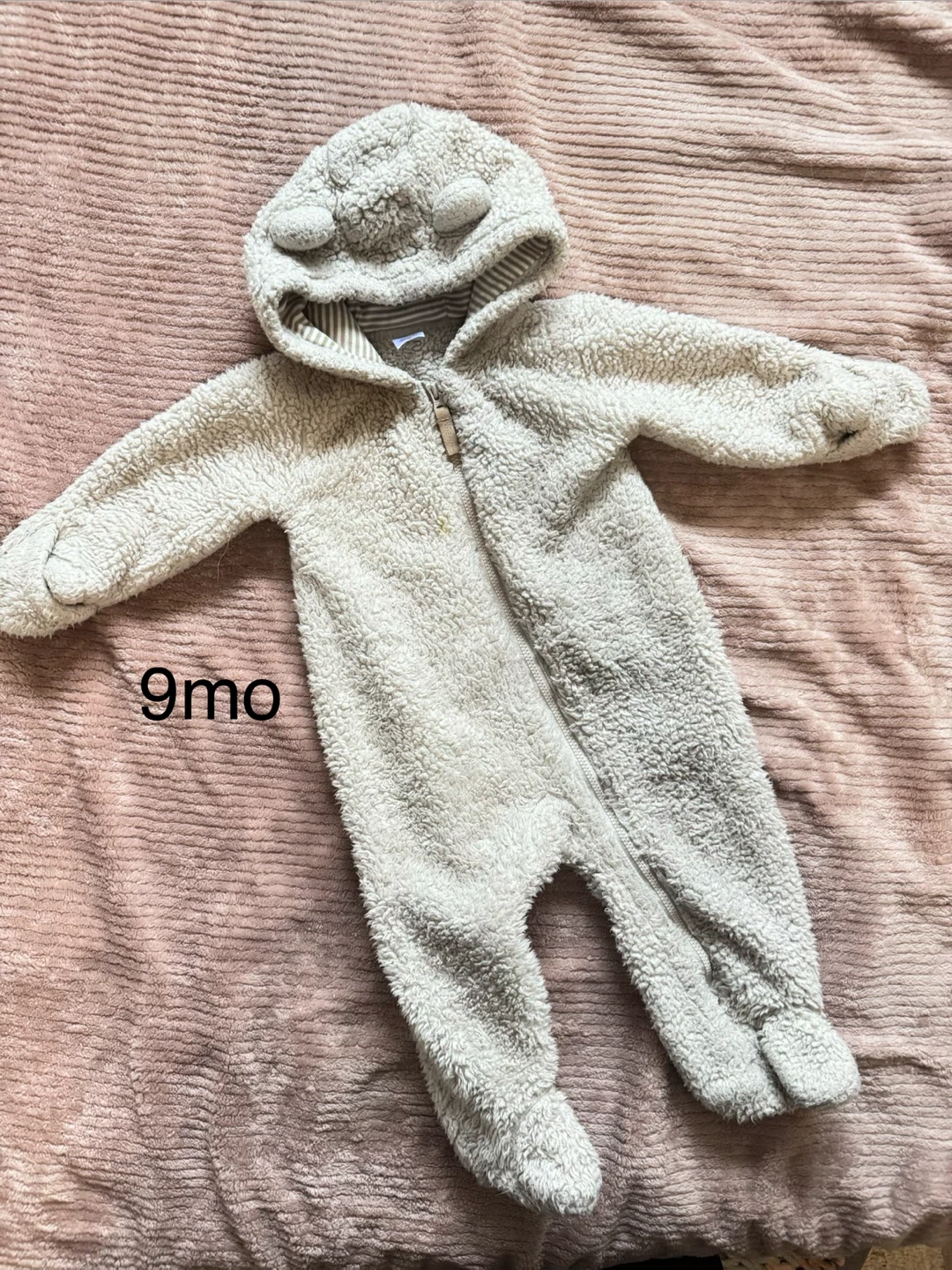 Baby Bunting Suit - 9 months - photo 2