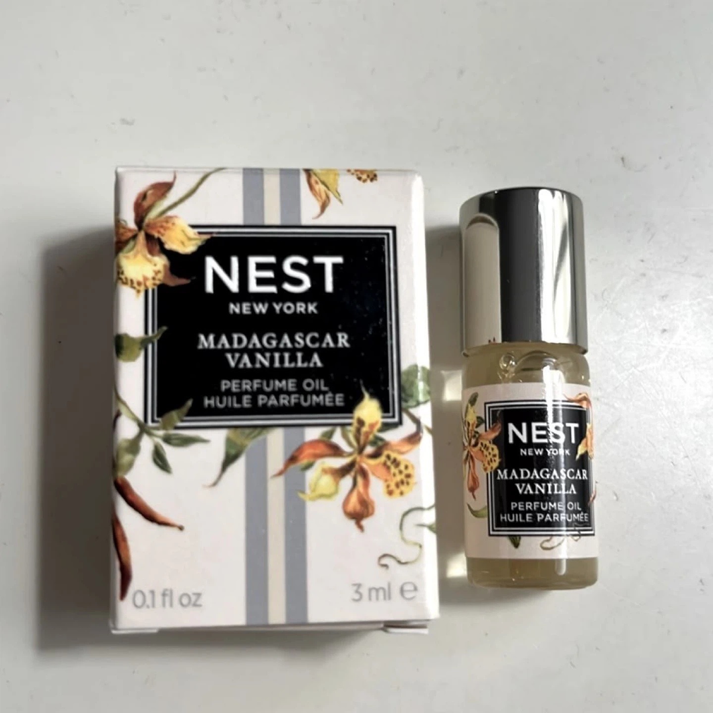 Nest Madagascar Vanilla Perfume Oil Rollerball - photo 4
