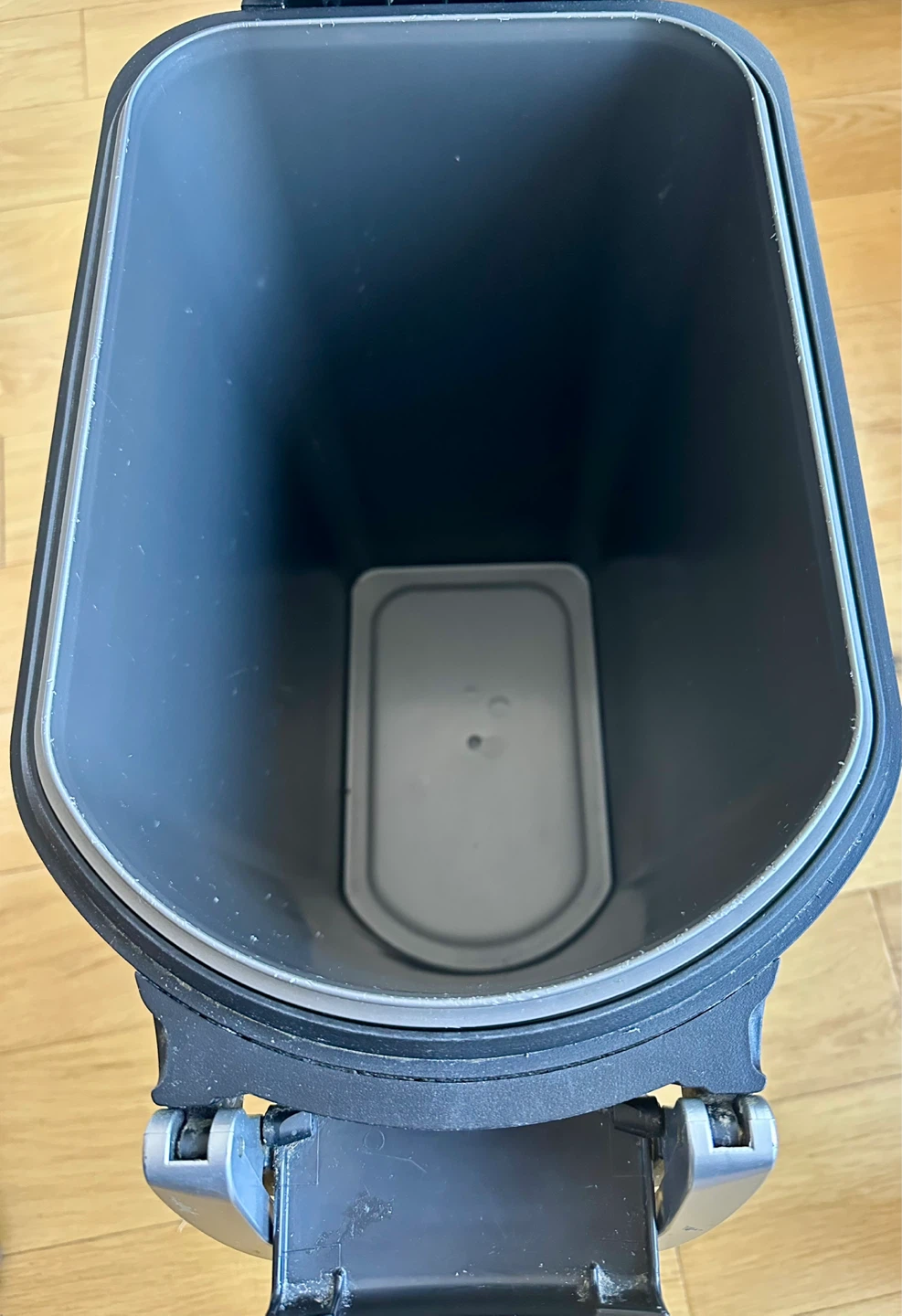 SimpleHuman Pet Food Can (Medium) - photo 2