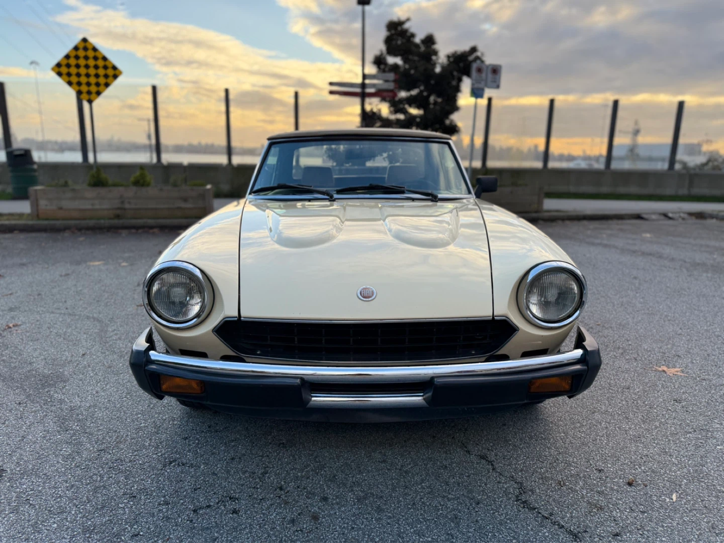 1981 Fiat Spider 2000 by Pininfarina - photo 2