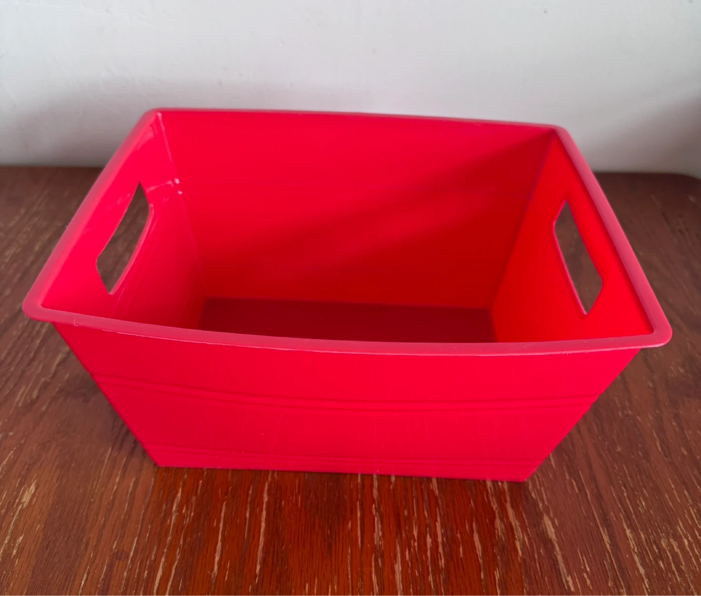 Red Plastic Basket - photo 2