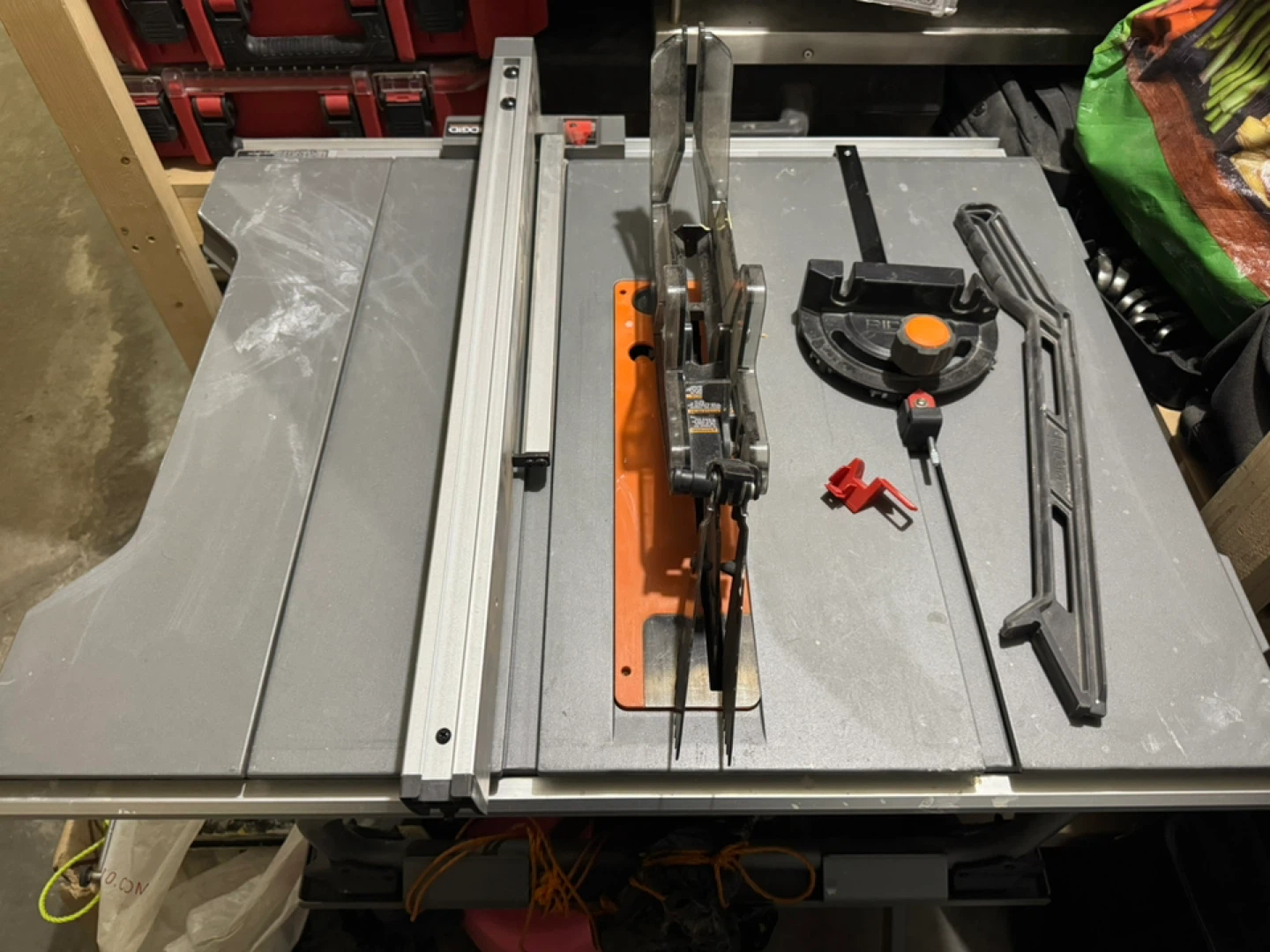 RIDGID 15 Amp 10 -inch Table Saw with Folding Stand - photo 5