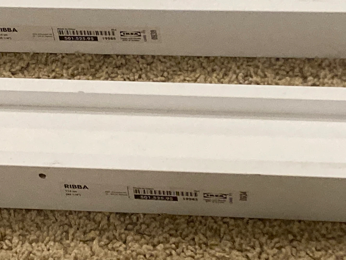 12 IKEA MOSSLANDA Picture Ledge - White