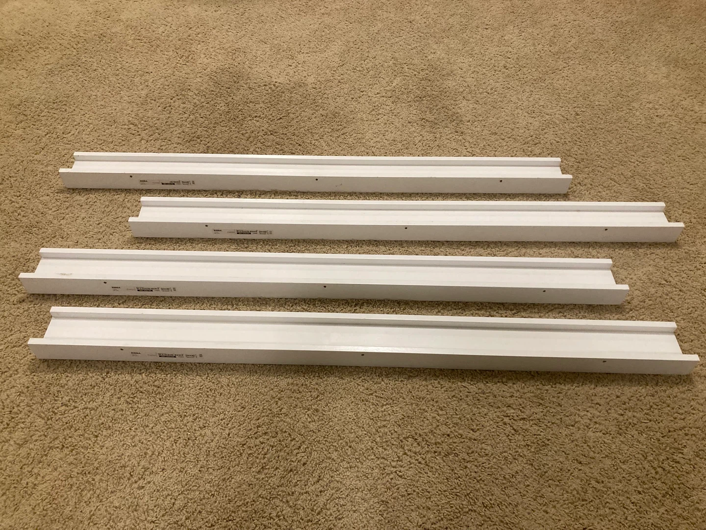12 IKEA MOSSLANDA Picture Ledge - White - photo 3