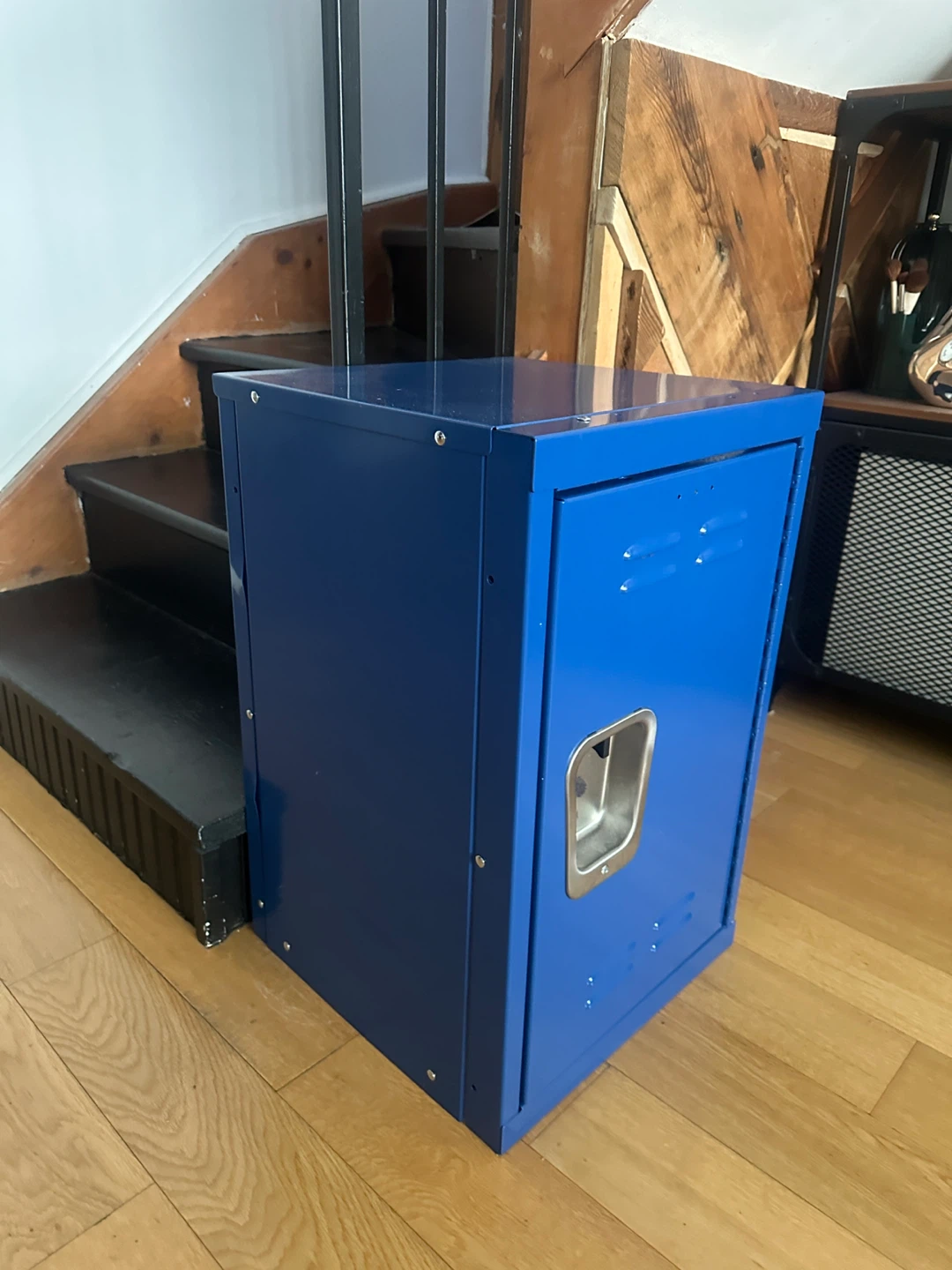 VINTAGE STYLE MINI STEEL STORAGE LOCKER / NIGHT STAND SIDE TABLE - photo 3