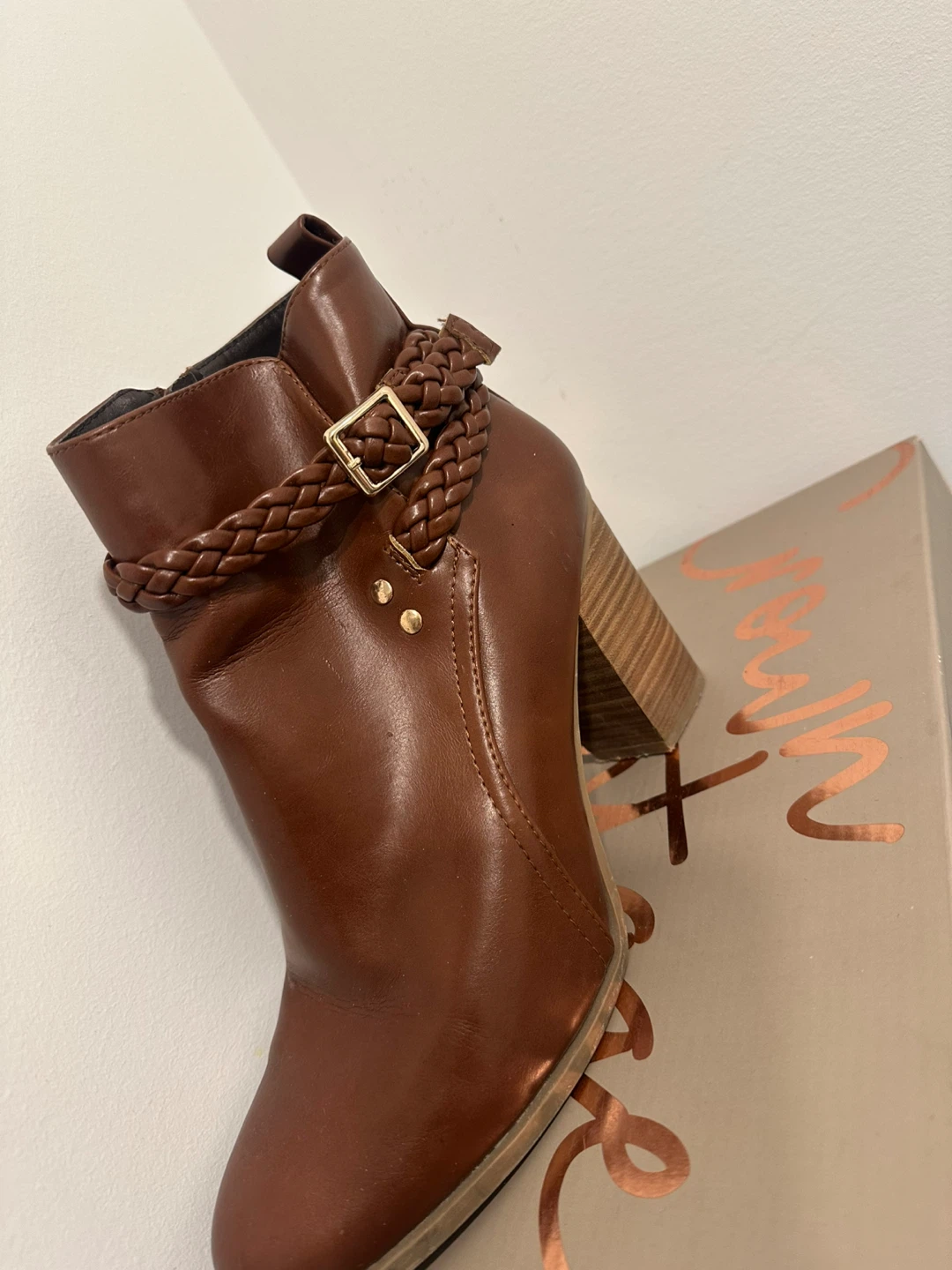American Eagle Brown Ankle Boots
