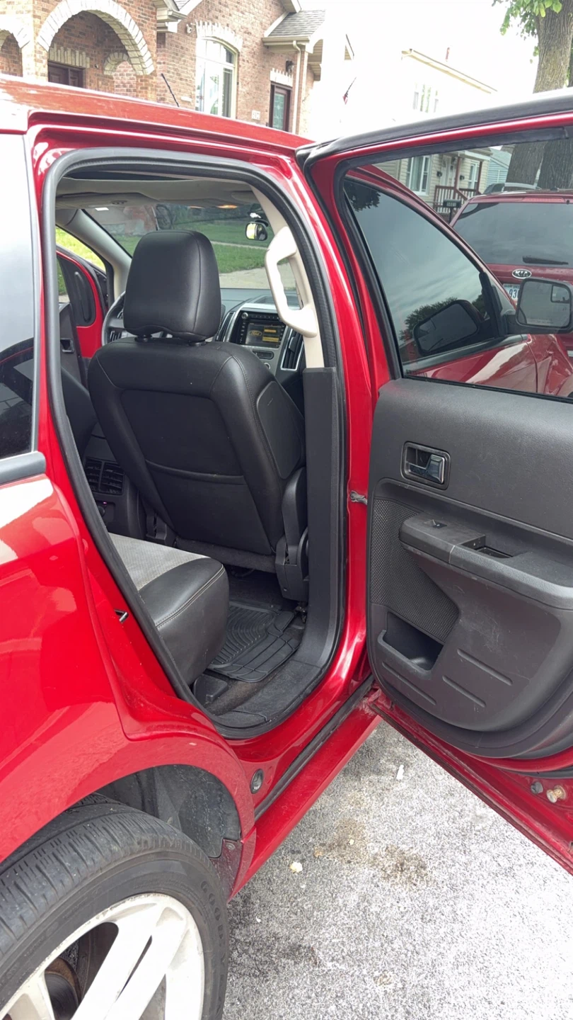 Red Ford Edge sport - photo 3