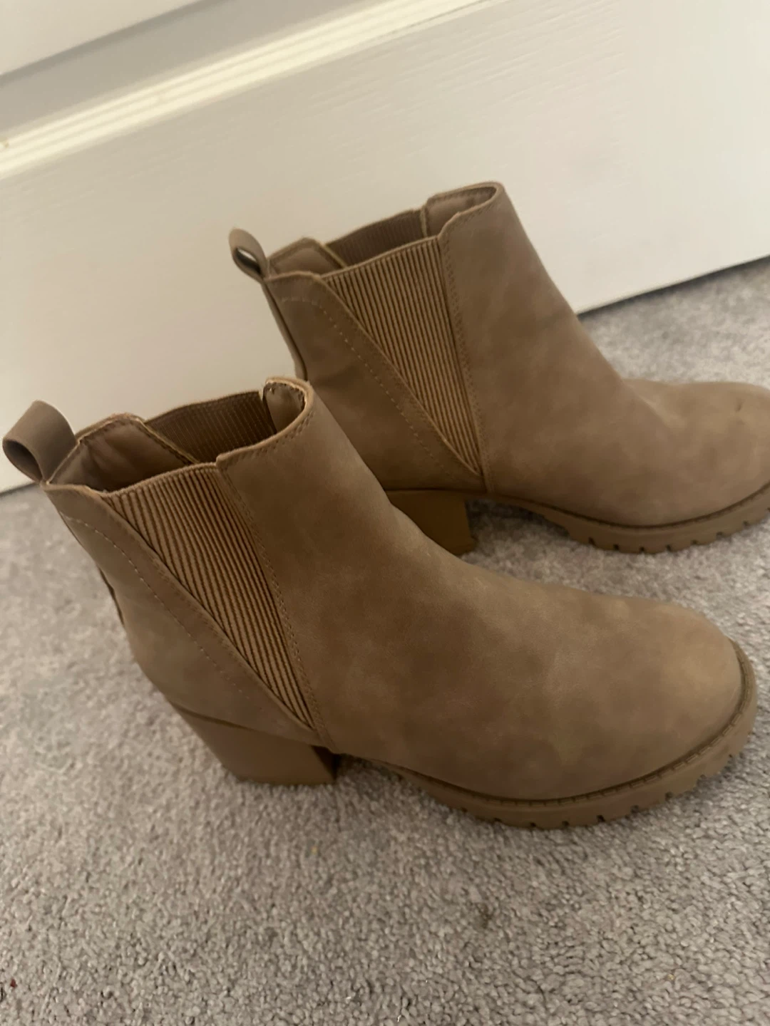 MIA Women's Tan Ankle Boots Size 6 - photo 3