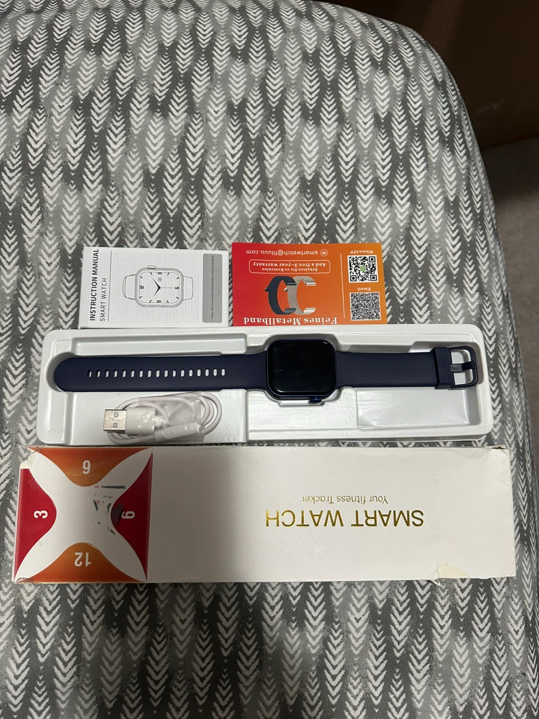 Smart Watch with Fitness Tracker - photo 2