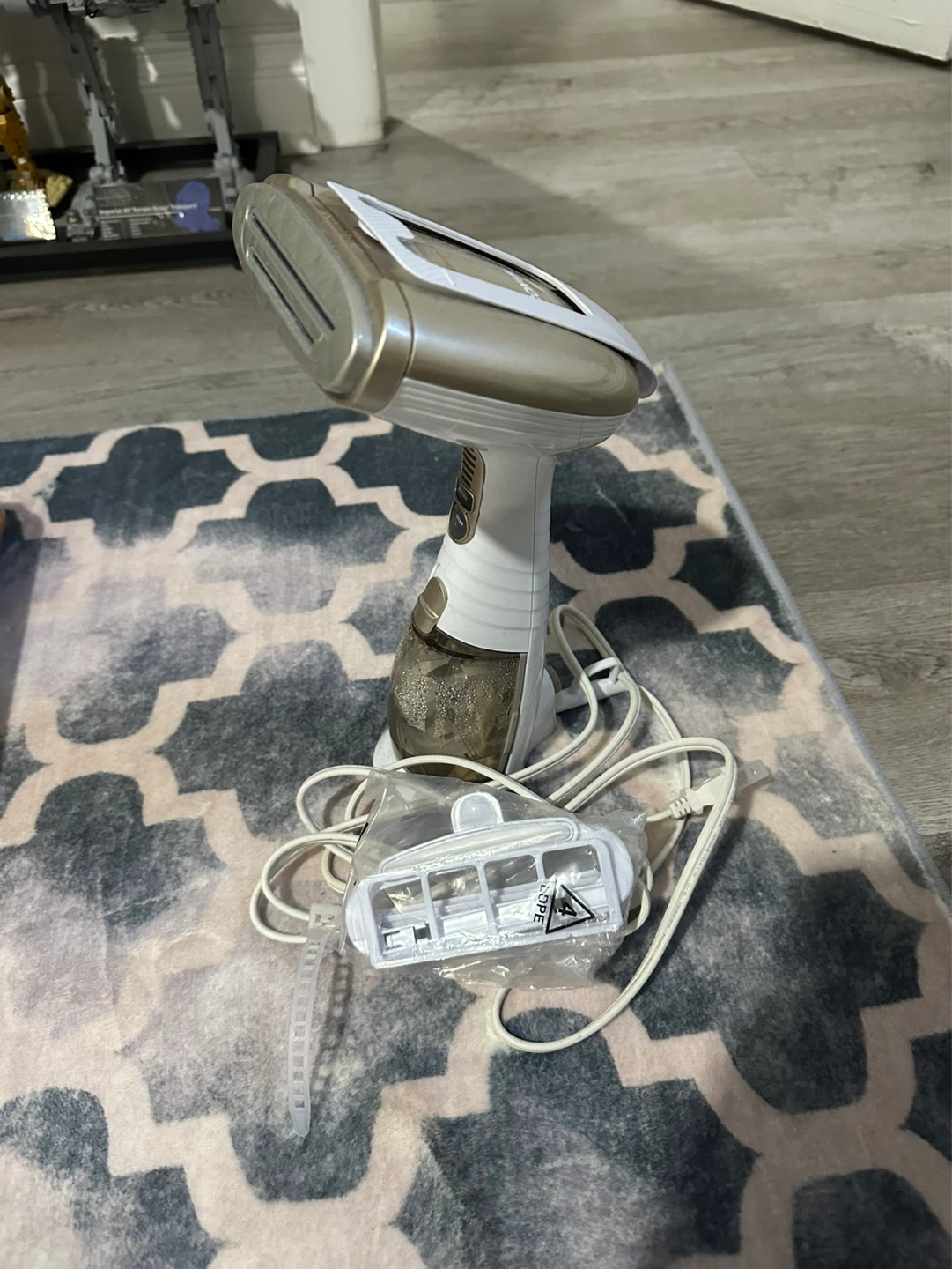 Handheld Garment Steamer