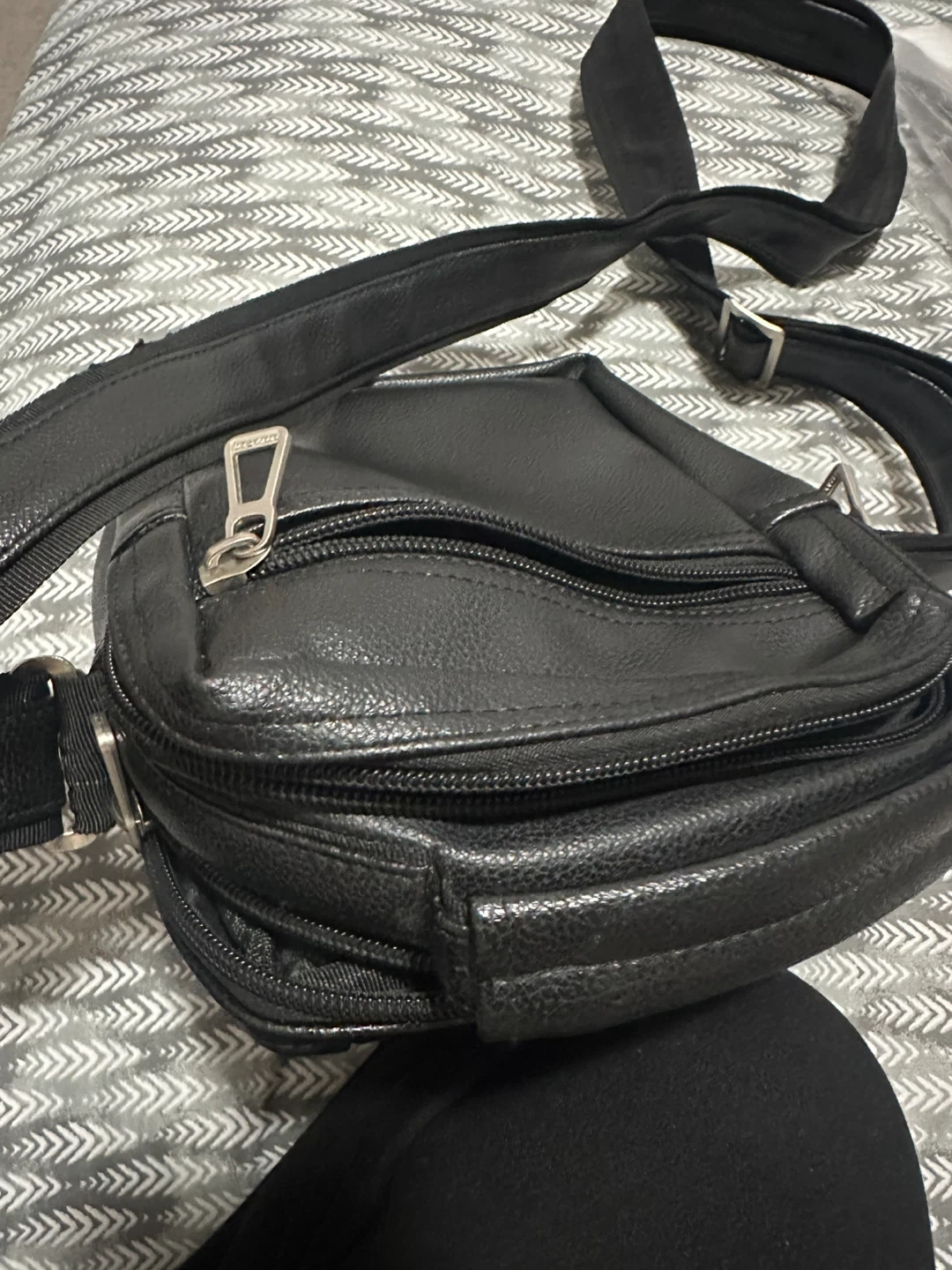 Black Leather Crossbody Bag - photo 2