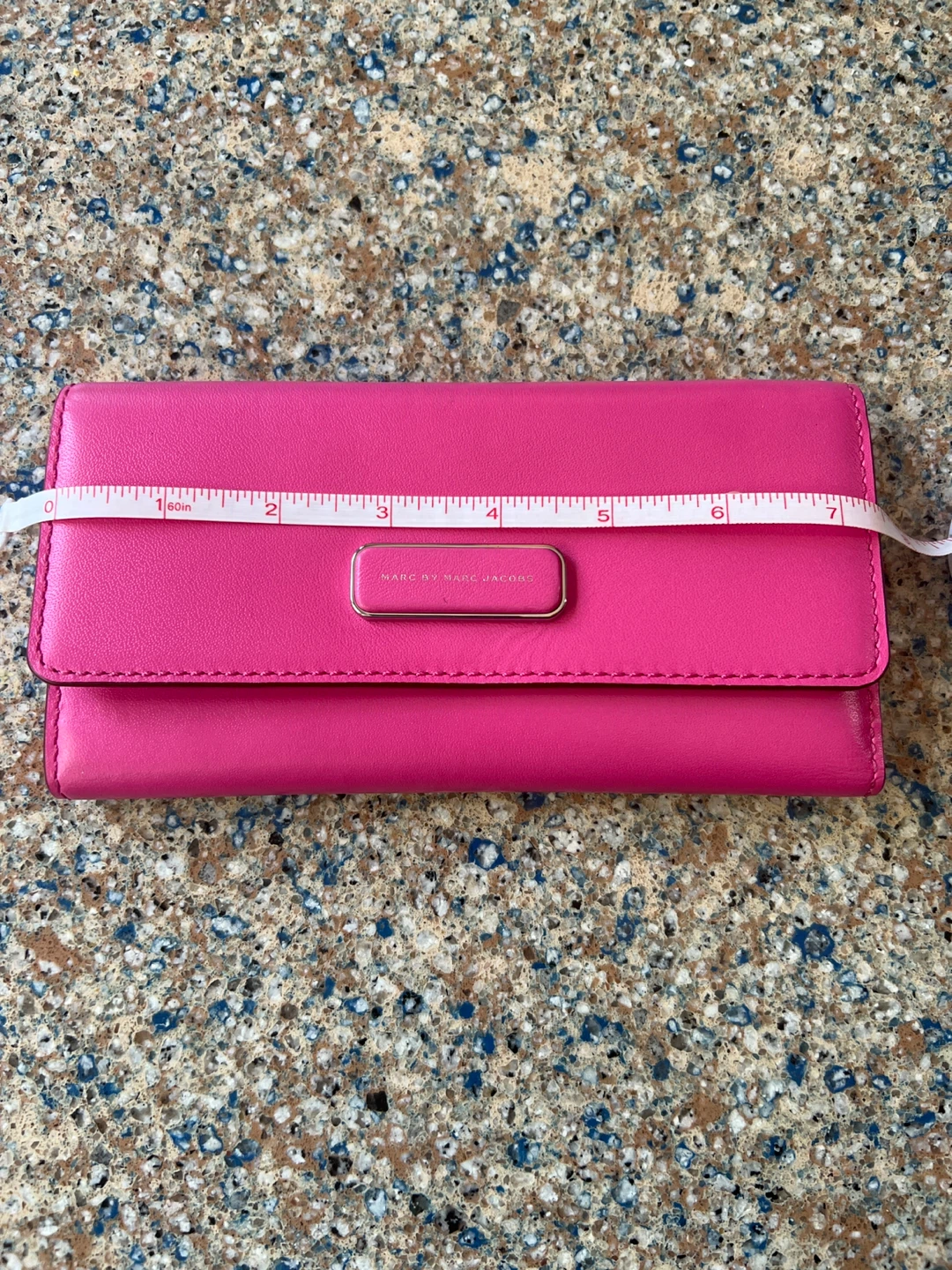 Marc by Marc Jacobs Pink Leather Clutch Wallet - photo 4