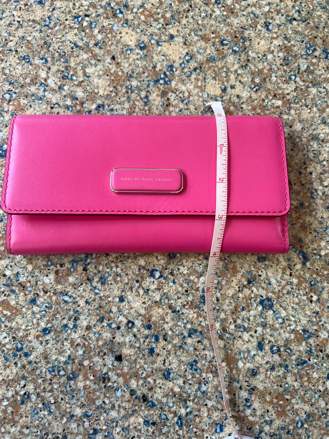 Marc by Marc Jacobs Pink Leather Clutch Wallet - photo 5