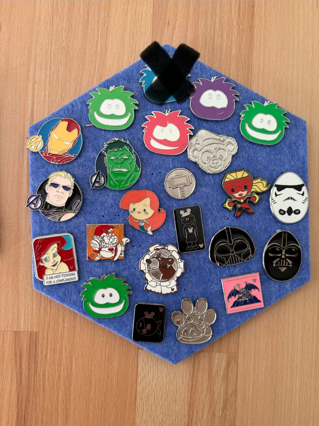 Authentic Disney Pins $5 each firm - photo 3