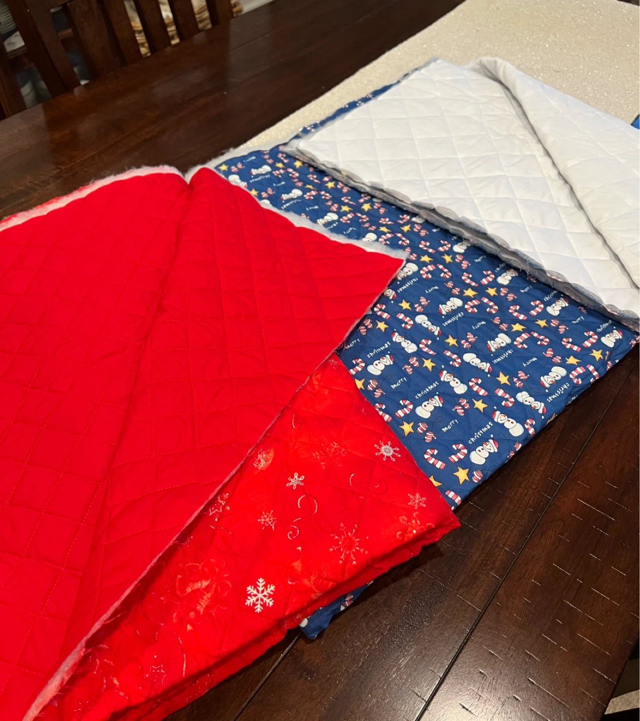 Festive Christmas Quilted Fabric Destash Lot - photo 2