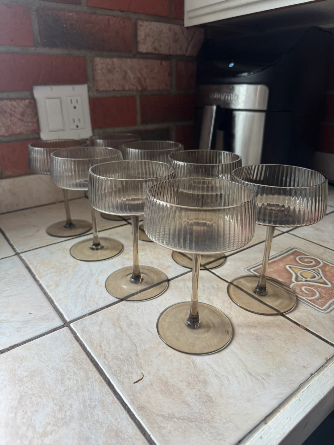 Set of 8 Coupe Glasses - Amber Tint - photo 2
