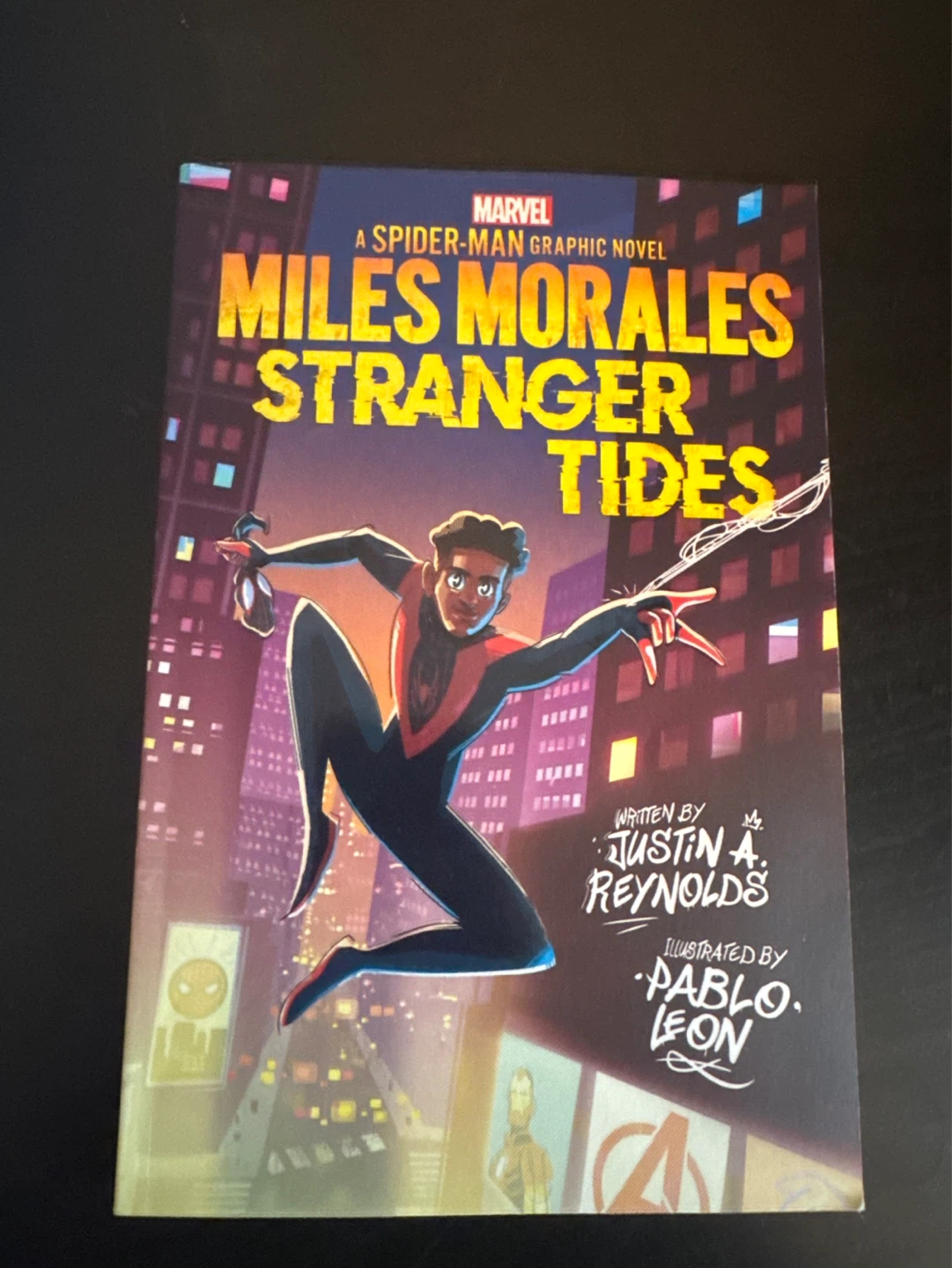 3 Spider-Man Graphic Novels (2 Miles Morales, 1 Spider-man) - photo 5