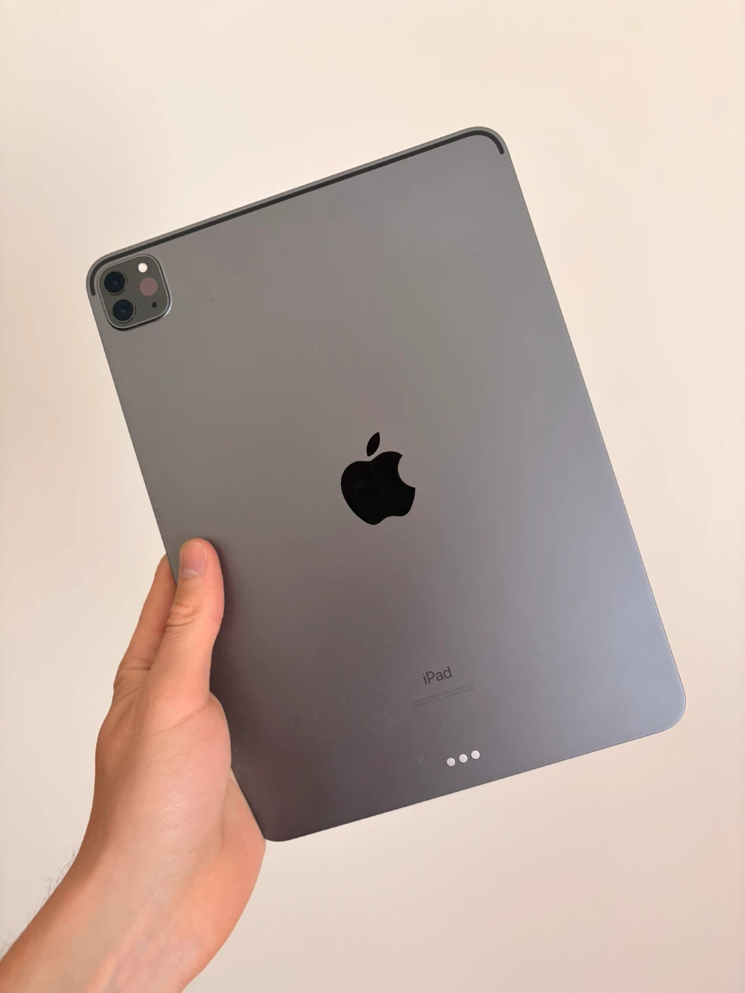 iPad Pro 11-inch (2nd Gen) 128GB Space Gray