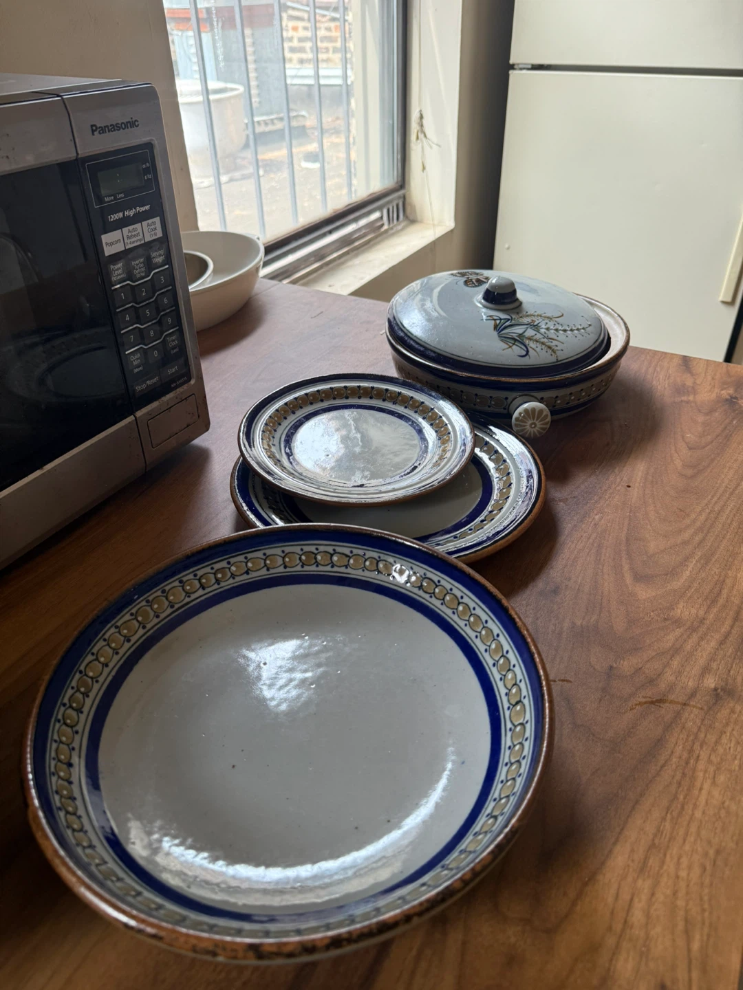 Erandi Mexican Hand-Painted Ceramic dishes set - photo 5