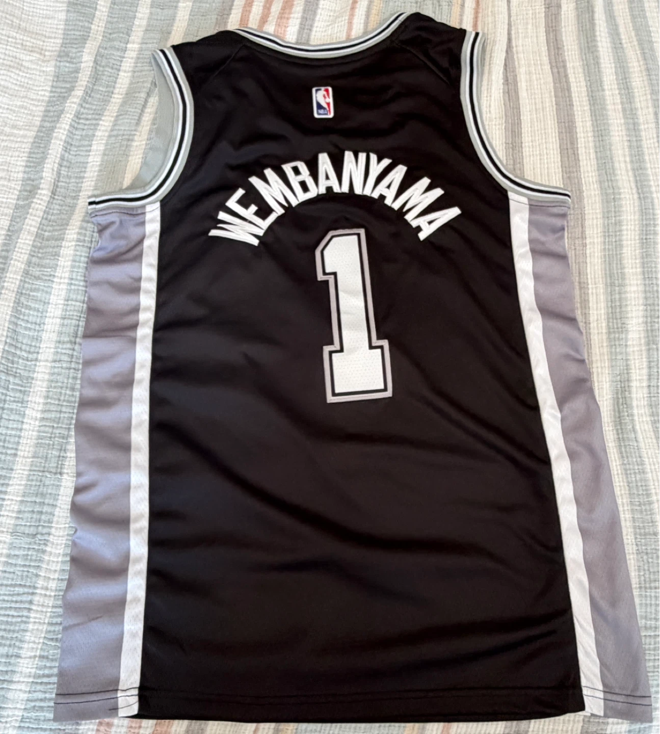 San Antonio Spurs Wembanyama #1 Jersey - photo 3