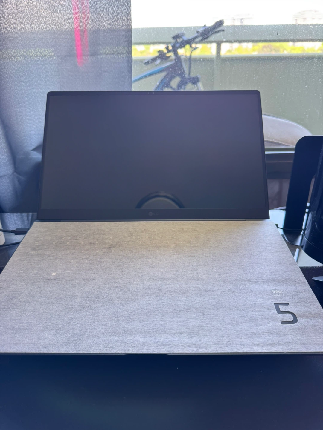 LG Gram 15" Laptop - Intel Core Ultra 7 - photo 3