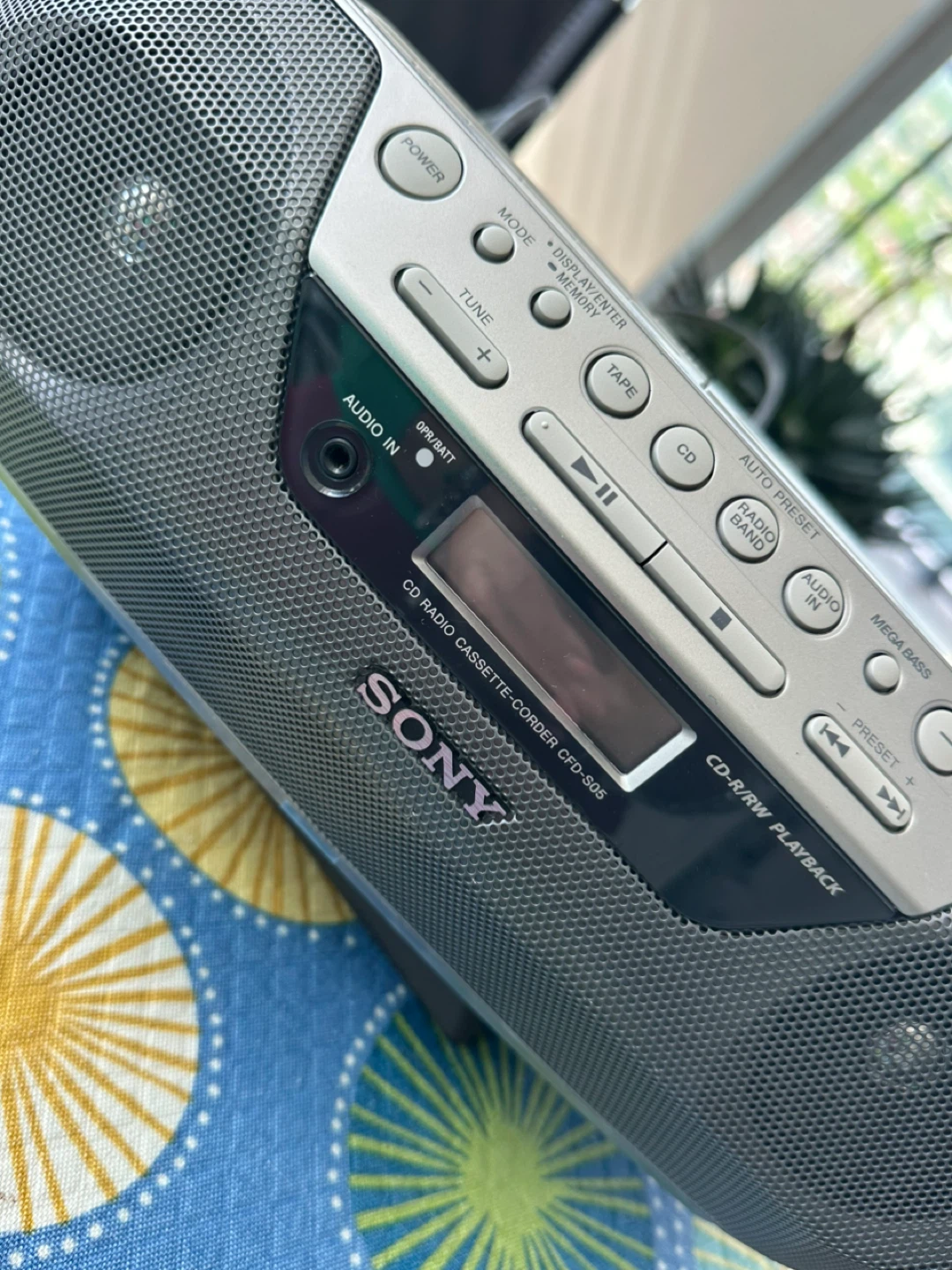 Sony CD Radio Cassette-Corder CFD-S50 Boombox - photo 2