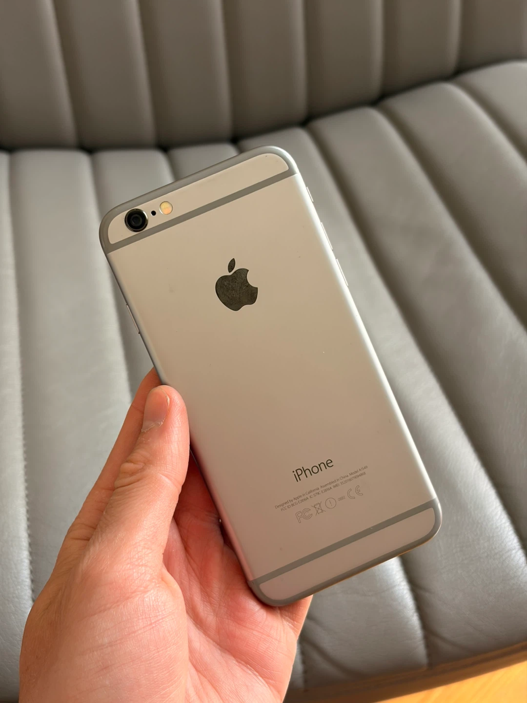 Apple iPhone 6s Silver 64GB Unlock - photo 2
