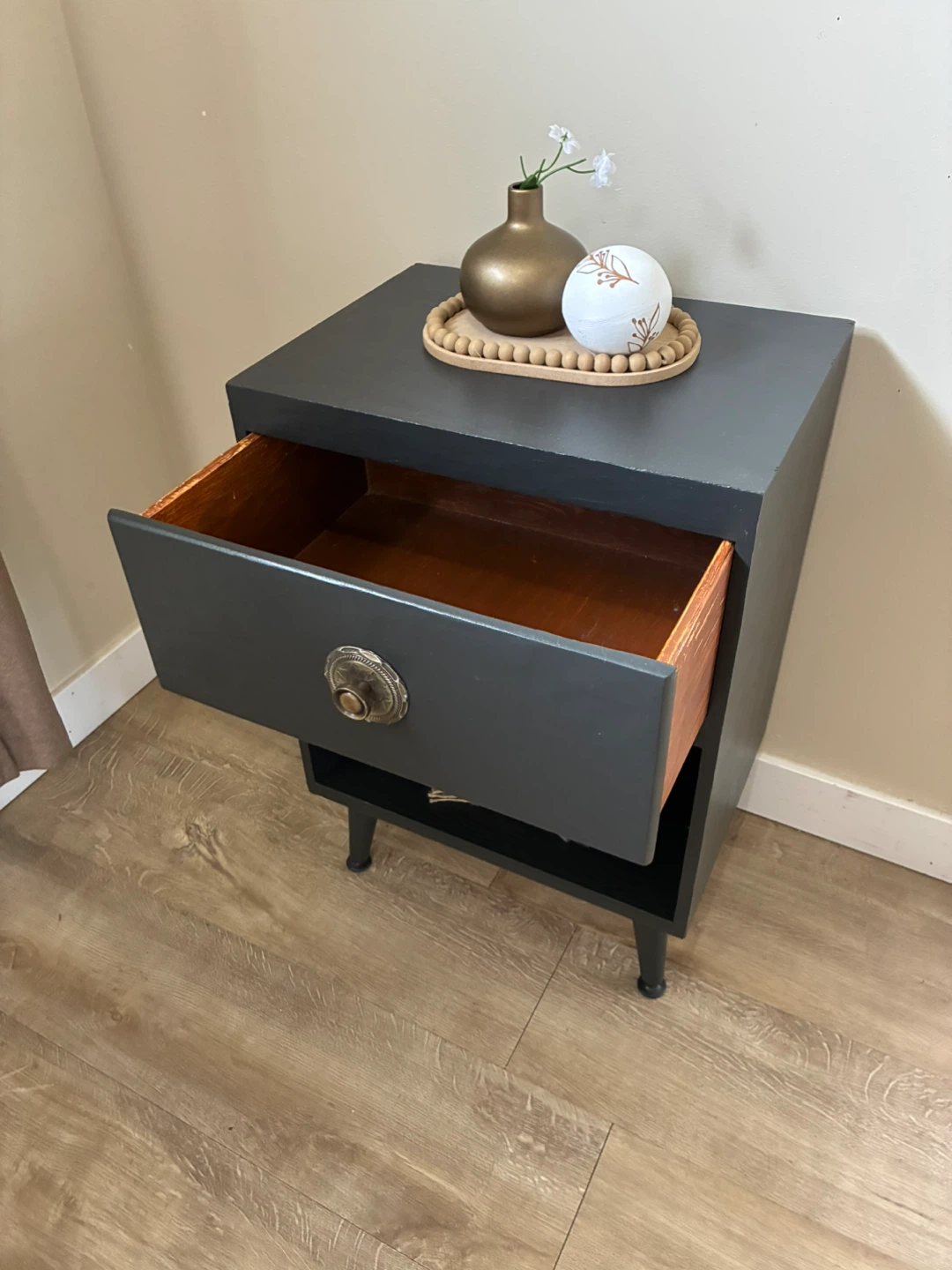 Bedside table - photo 4