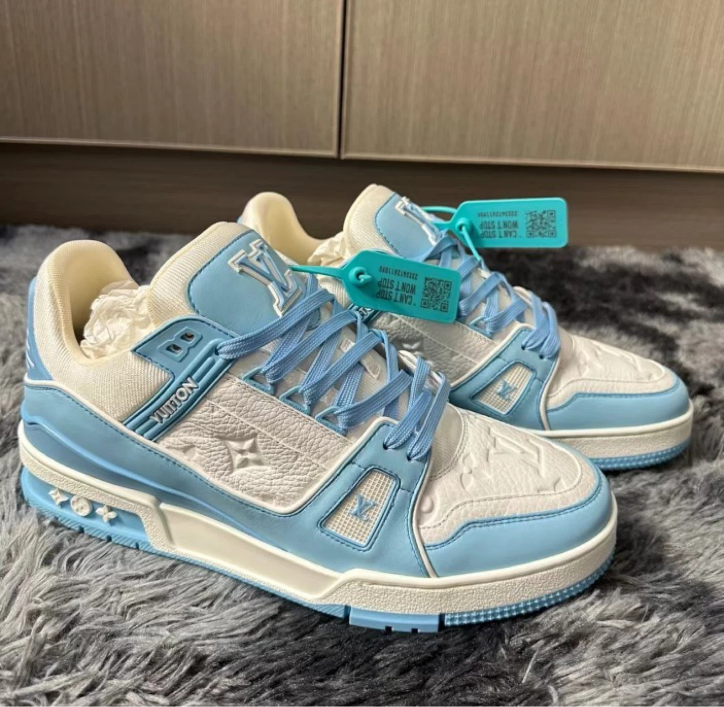Louis Vuitton Sneakers - Various Colours Available - photo 2