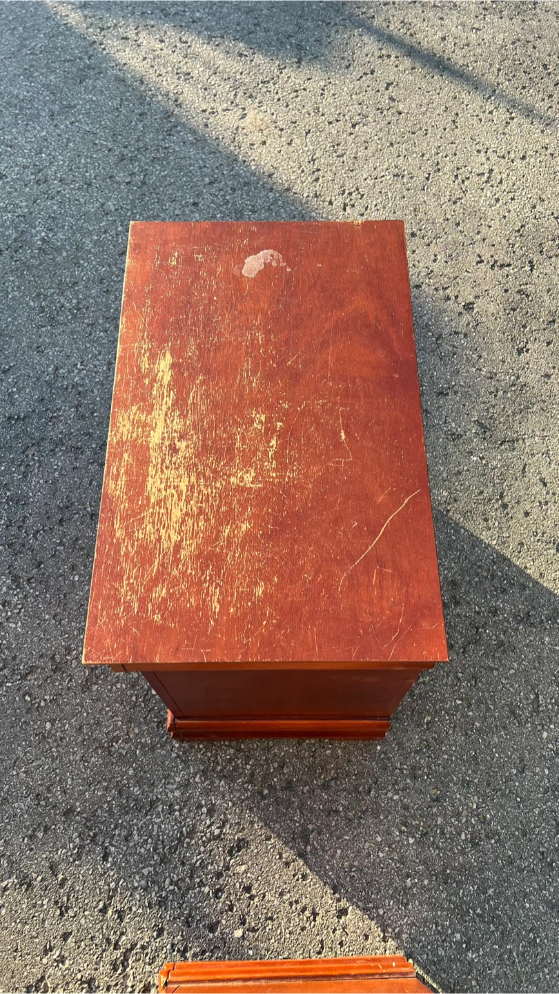 Bedside tables - photo 5