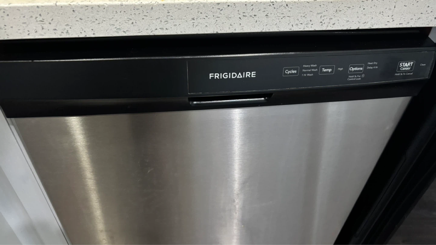 Frigidaire Dishwasher FFCD2413US2A