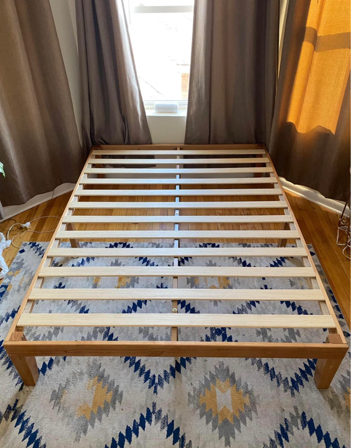 Queen Zinus Wood Platform Bed Frame - delivery available! - photo 3