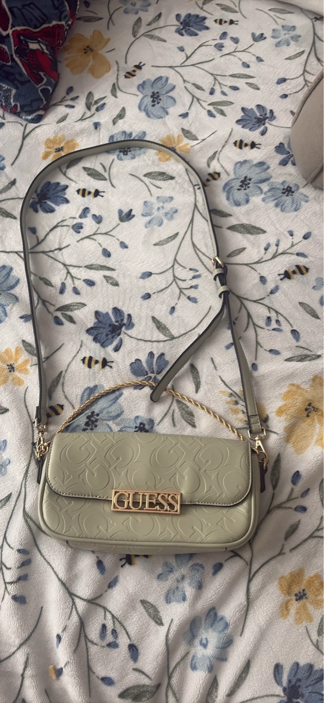 Guess Shoulder Bag