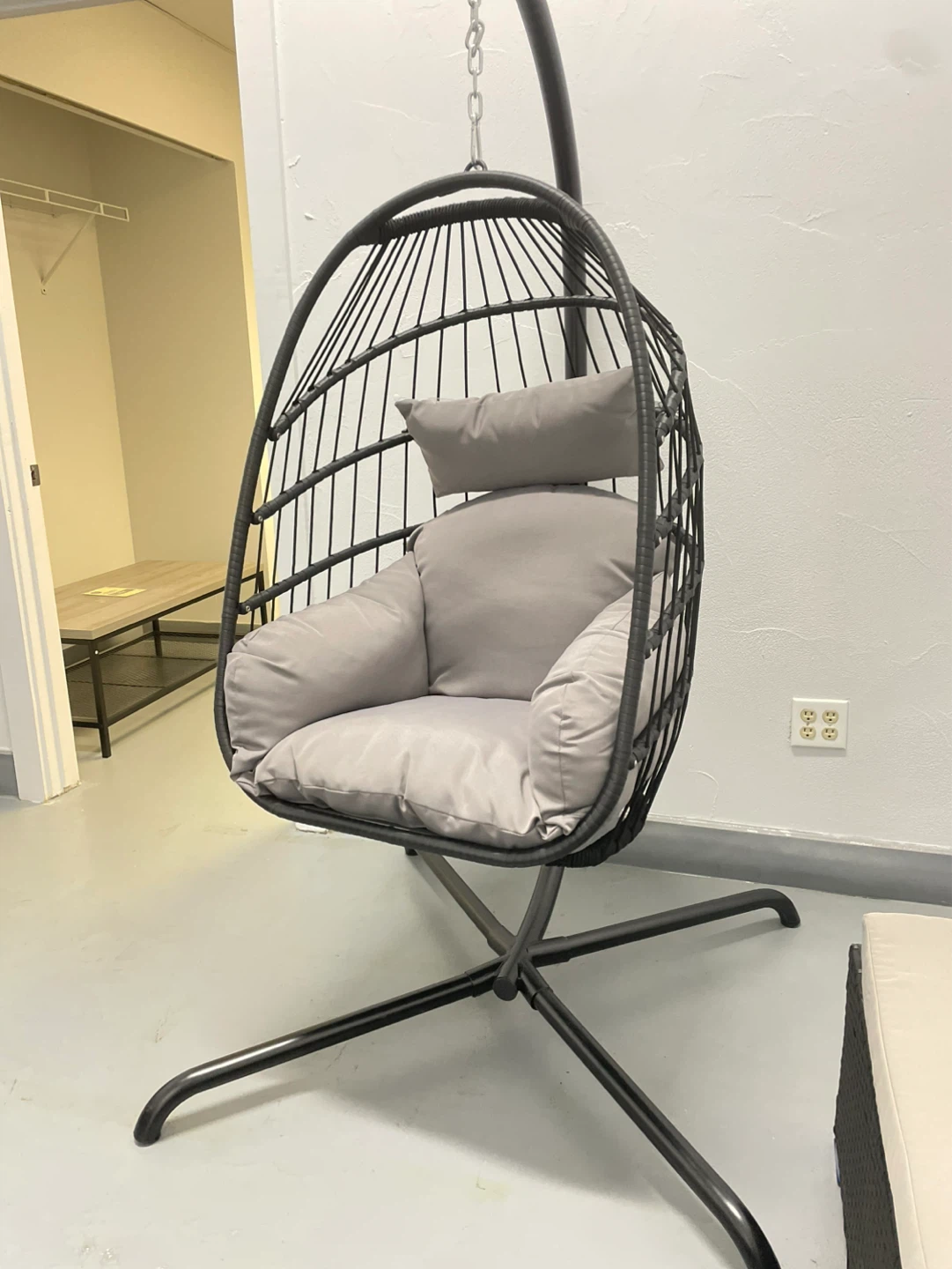 Single swing. No set up needed - photo 5