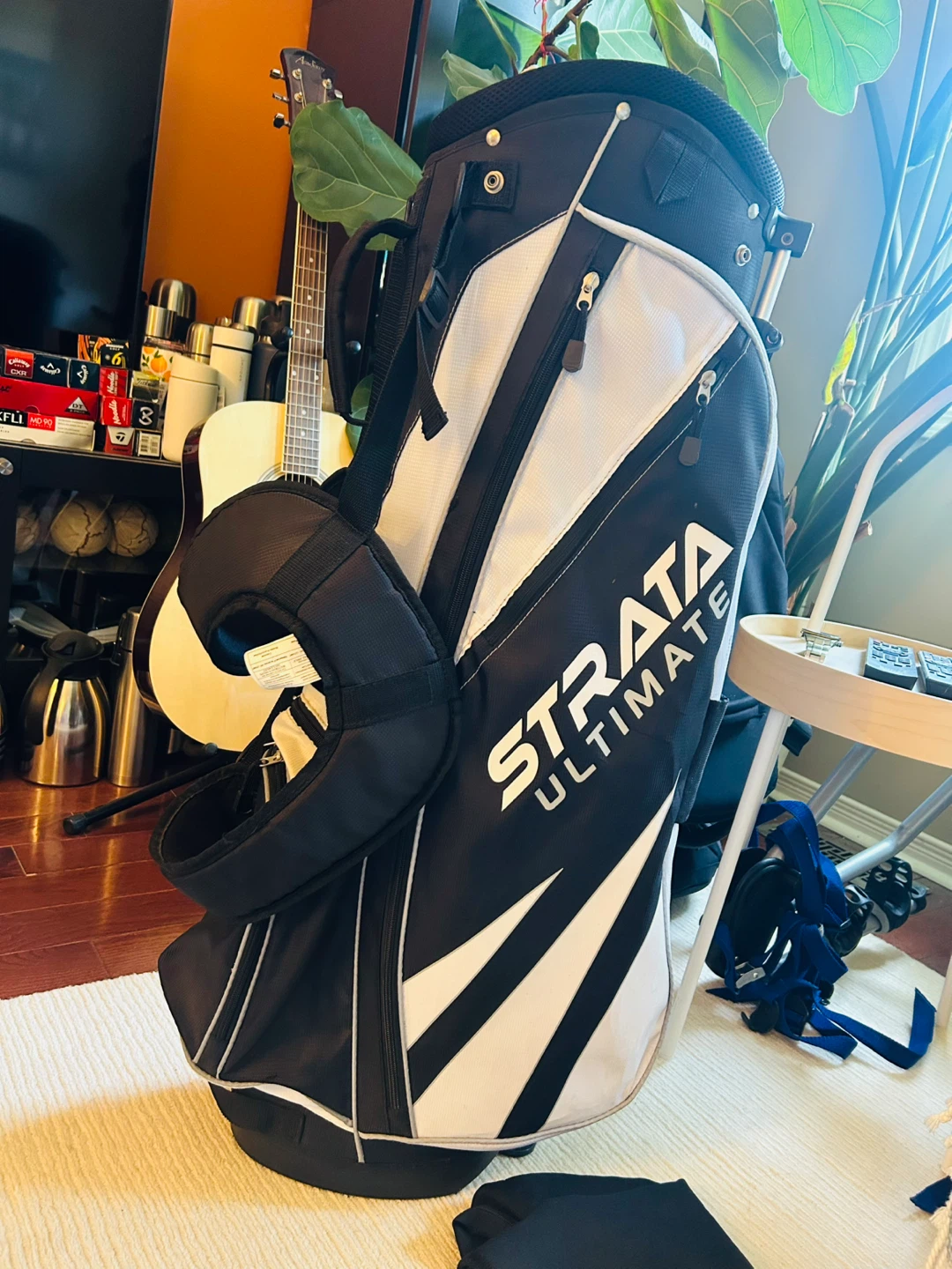 Callaway Strata Ultimate Stand Golf Bag (Ultralight, 4lbs) - photo 3