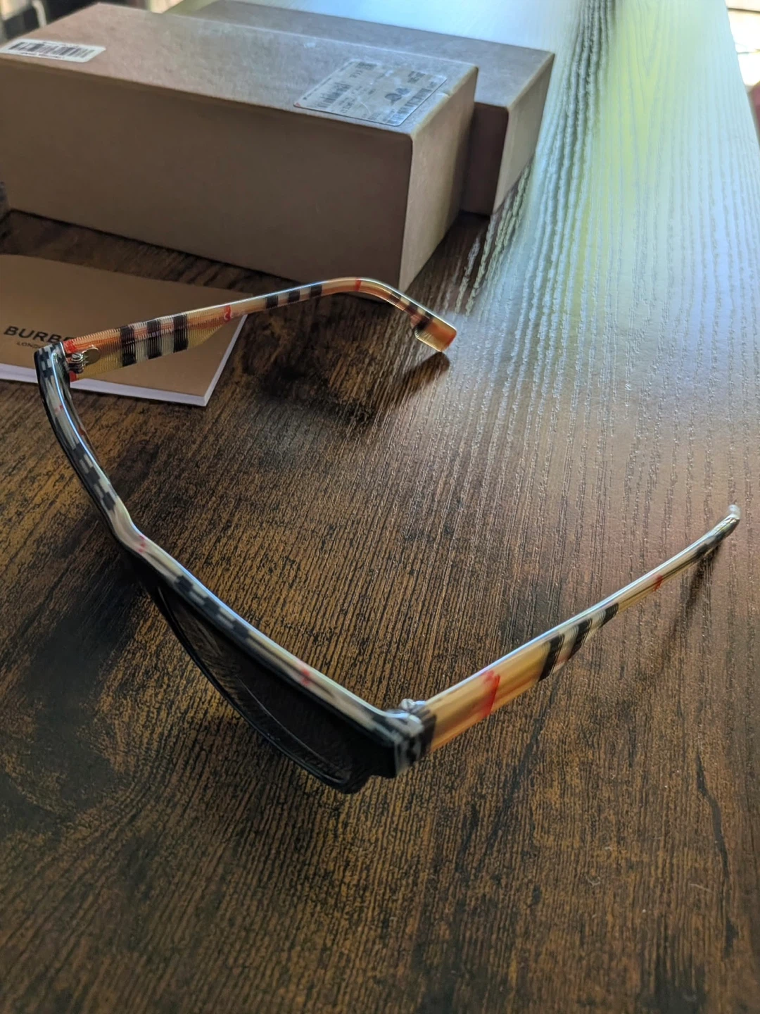 Burberry BE4293 Sunglasses New in Box - photo 2