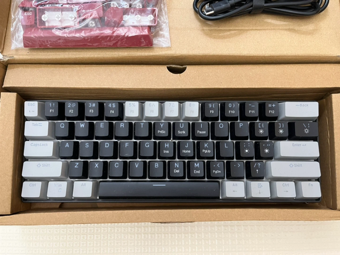 Brand New Magegee Keyboard with Extra Keycaps and USB Cable