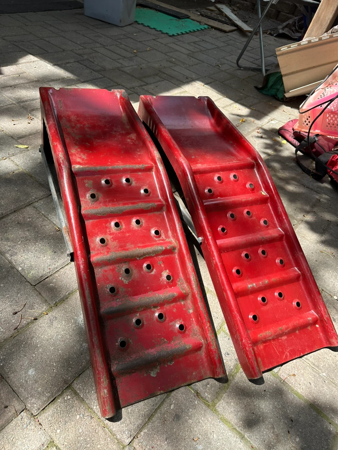 🔥 Heavy‑Duty Metal Car Ramps — Great for Oil Changes & Repairs