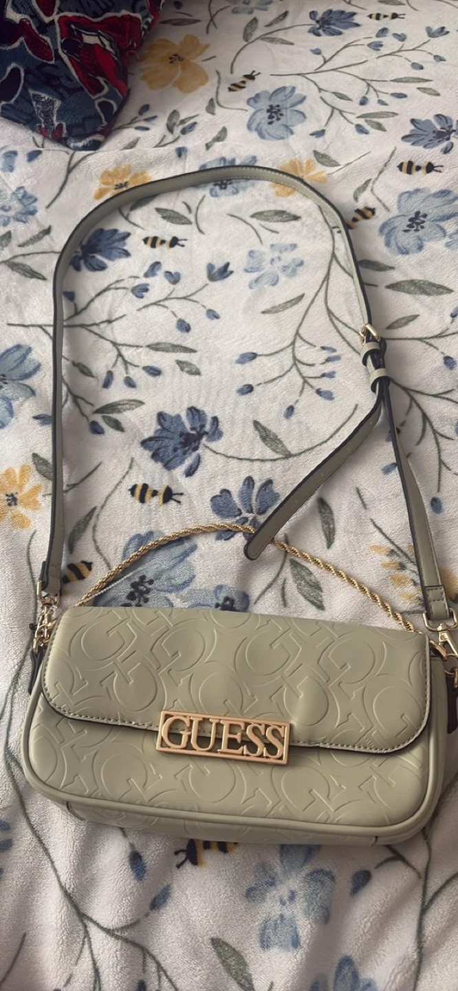 Guess Shoulder Bag