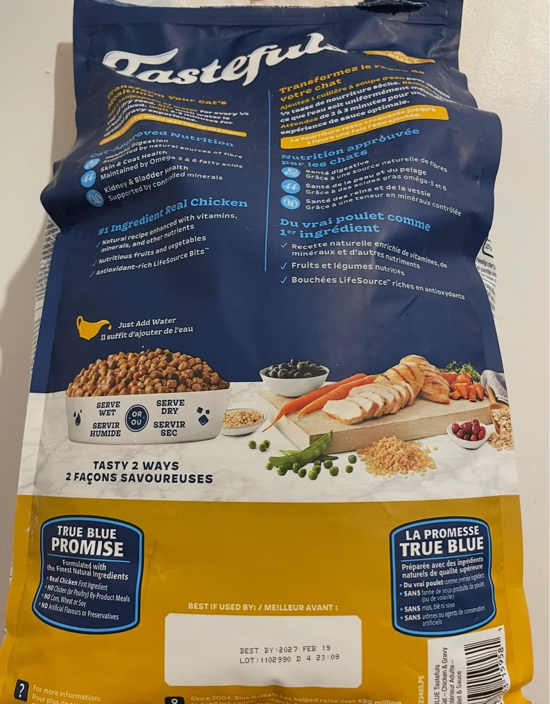 7lbs Blue Cat Food - photo 2