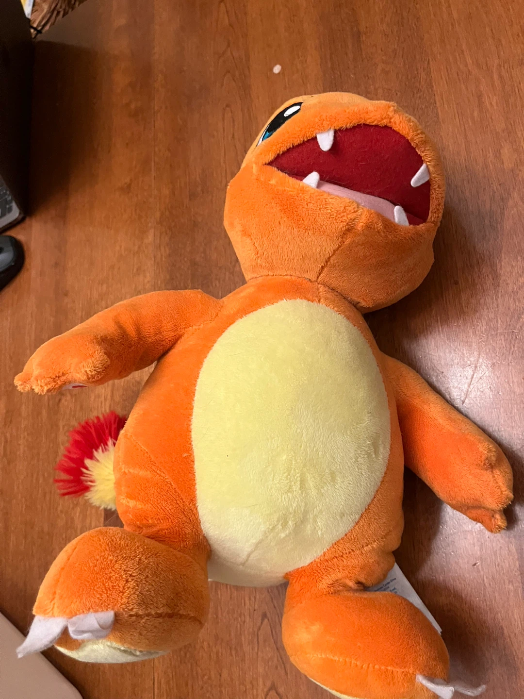 Charmander Pokémon Plush - photo 3