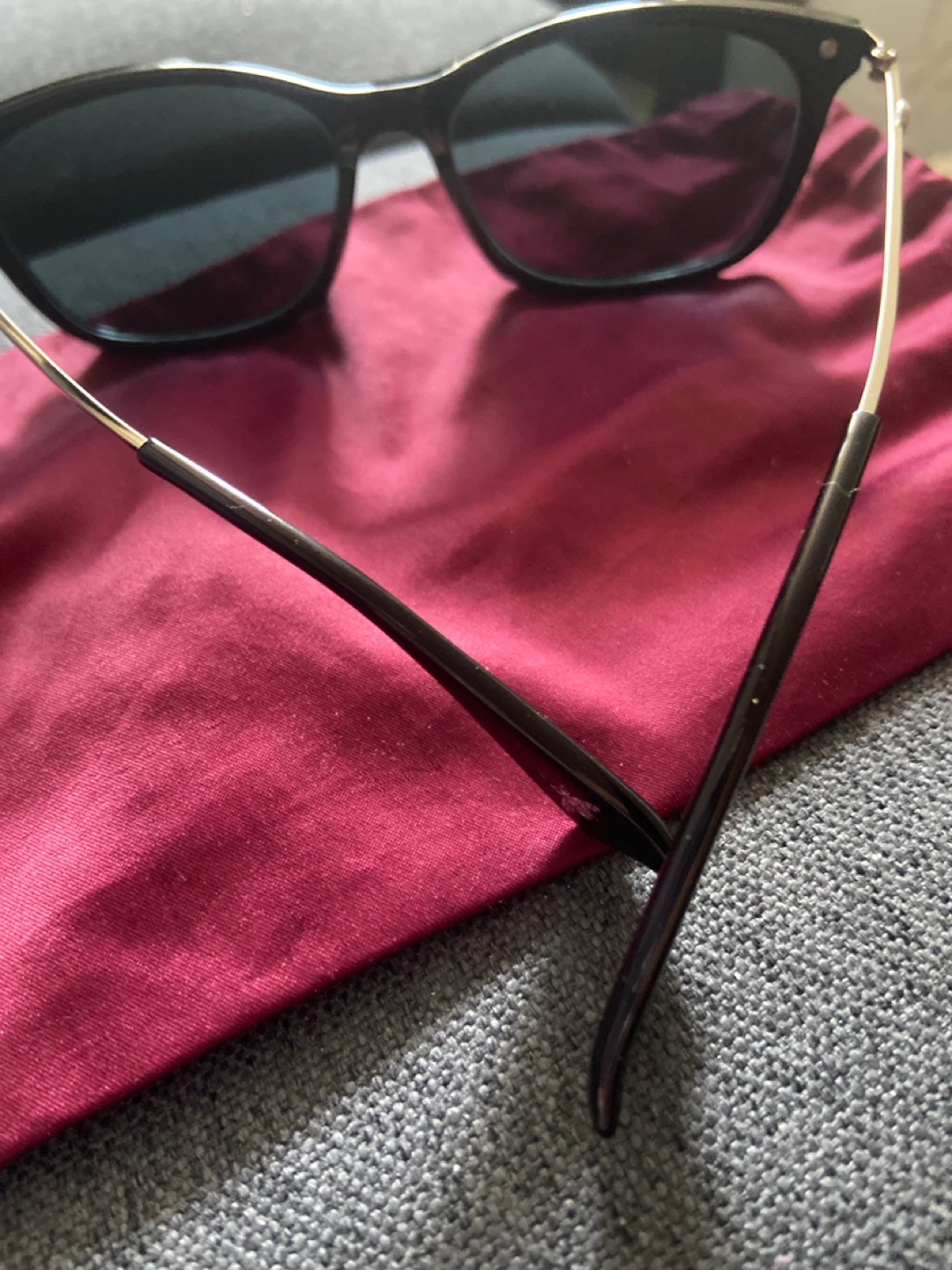 Gucci Sunglasses - photo 3